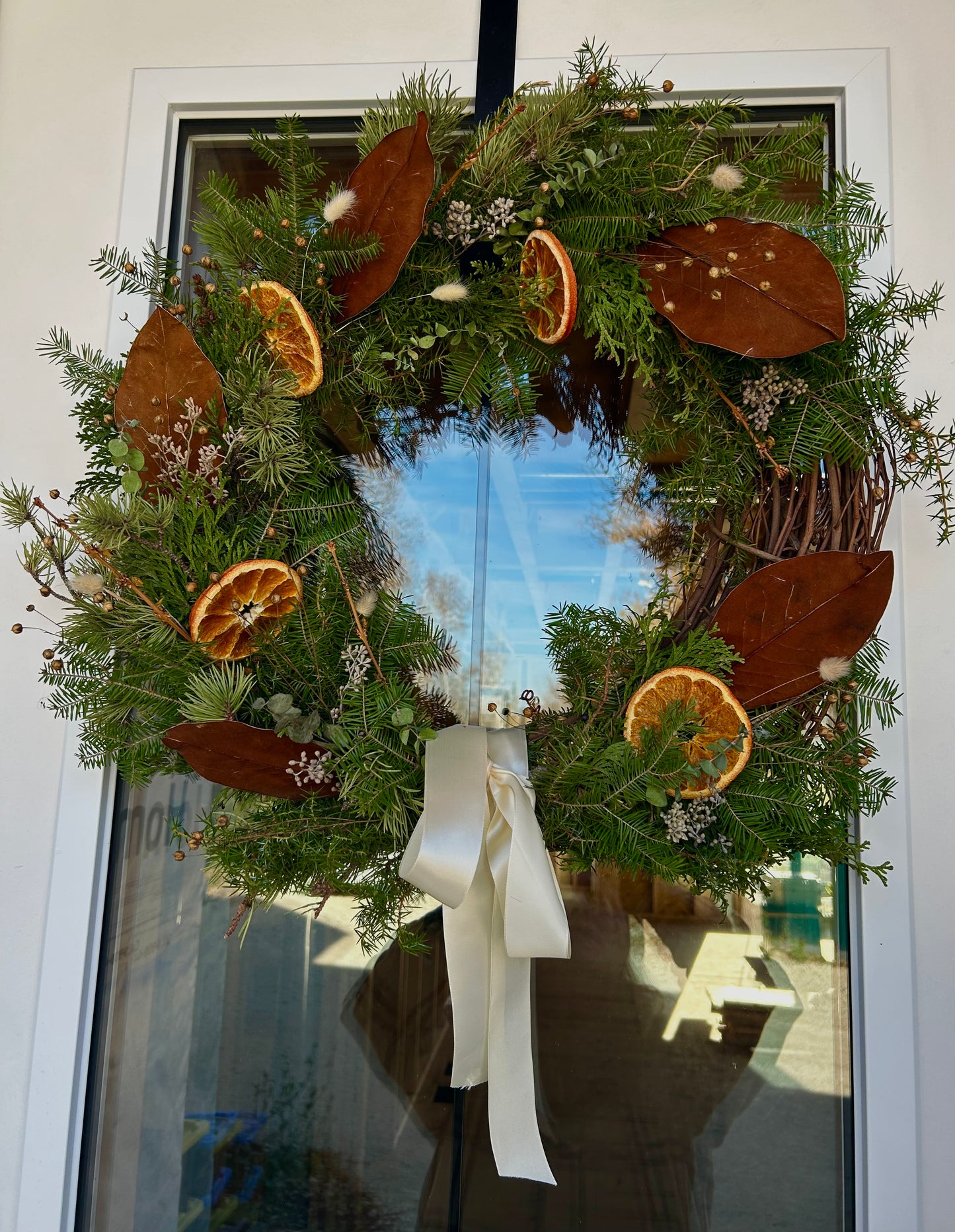 Winter Wreath Workshop x Holiday Alley